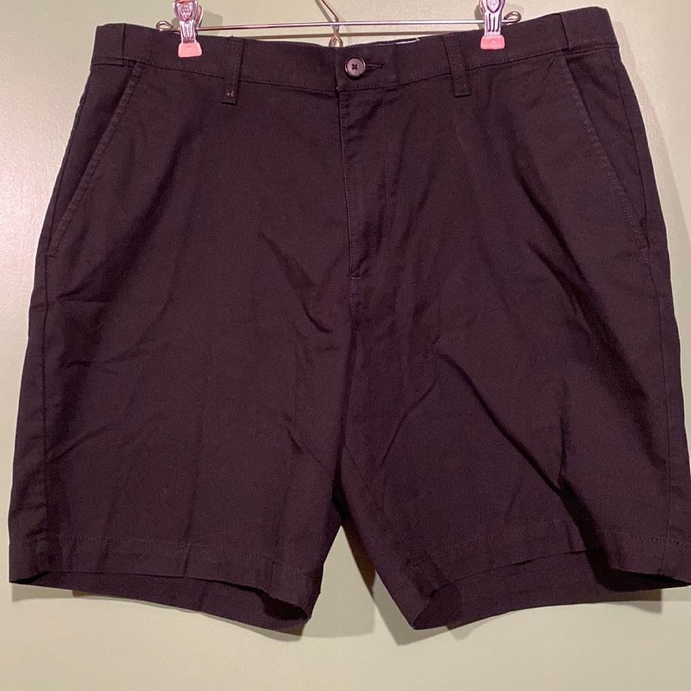 Croft & Barrow Black Short